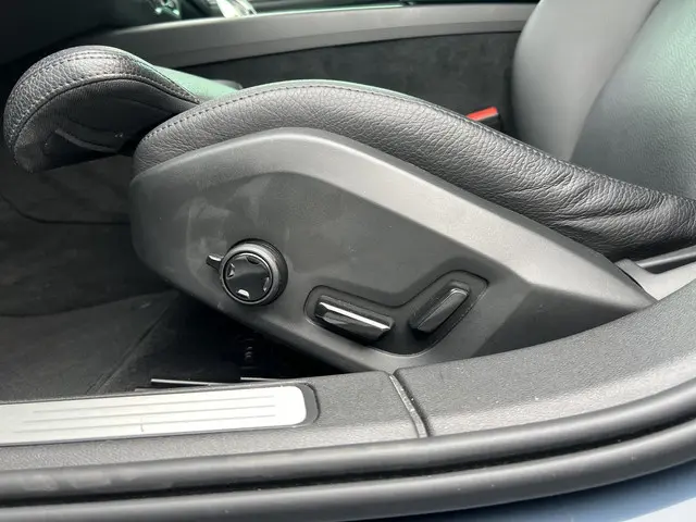 Volvo V60 2.0 B4 Inscription 2021 Benzine 19