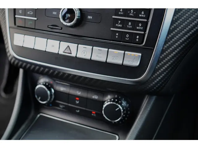 Mercedes-Benz A-Klasse AMG 45 4MATIC 2016 Benzine 18