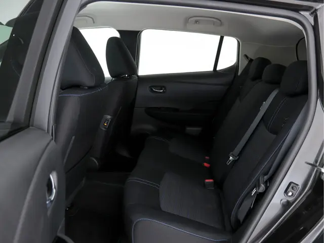 Nissan Leaf 2.ZERO EDITION 40 kWh 2018 Elektrisch 9
