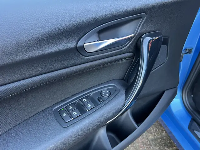 BMW 1 Serie 118i Corporate Lease Executive 2018 Benzine 9