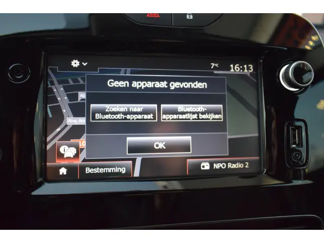 Renault Clio Estate 0.9 TCe Limited 2017 Benzine 12