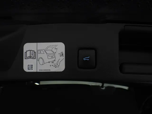 Ford Kuga 2.5 PHEV Plug-In Vignale 2021 Hybride Benzine 37