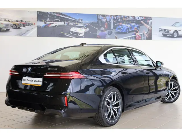 BMW i5 eDrive40 2025 Elektrisch 2