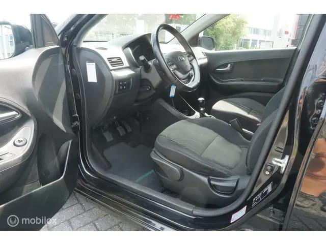 Kia Picanto 1.0 CVVT First Edition 2015 Benzine 7