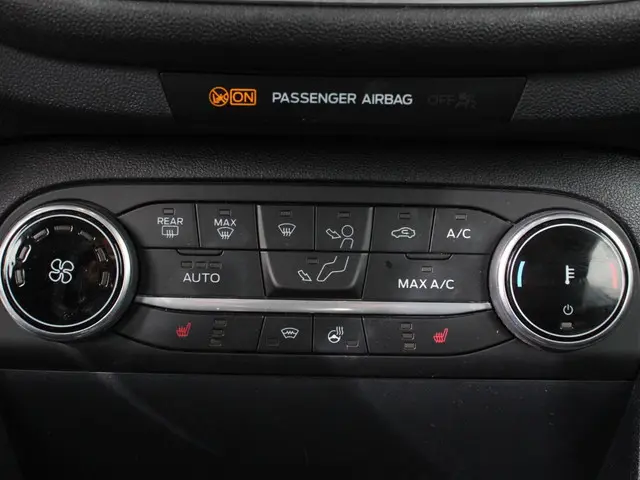 Ford Fiesta 1.0 EcoBoost Titanium 2021 Benzine 14