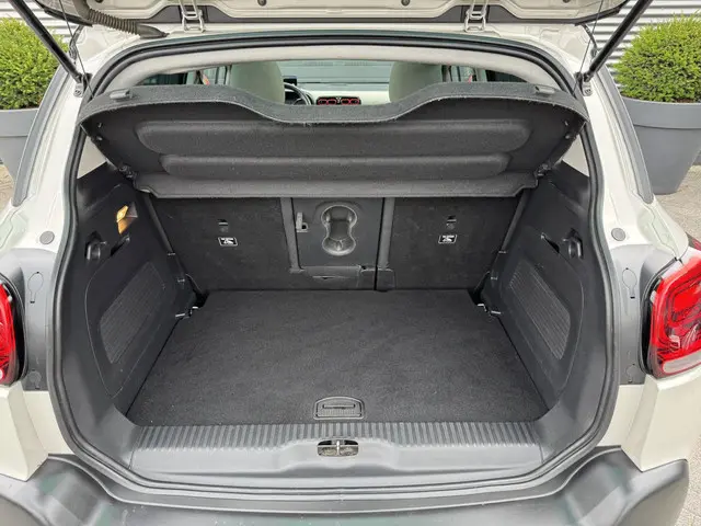 Citroën C3 Aircross 1.2 PureTech S&S Shine 2017 Benzine 24