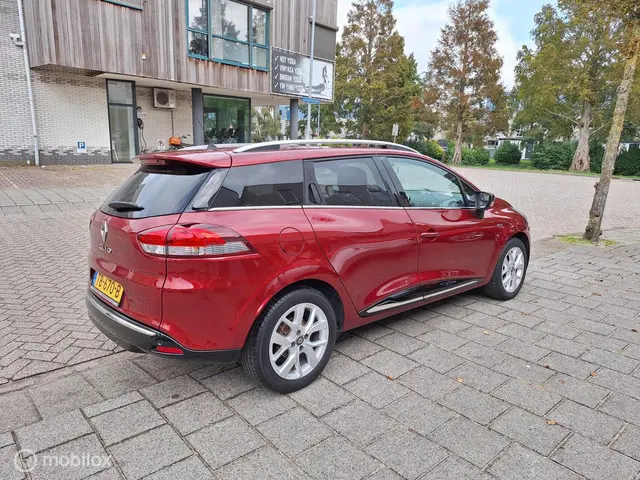 Renault Clio ESTATE 0.9 TCe LIMITED 2018 Benzine 7