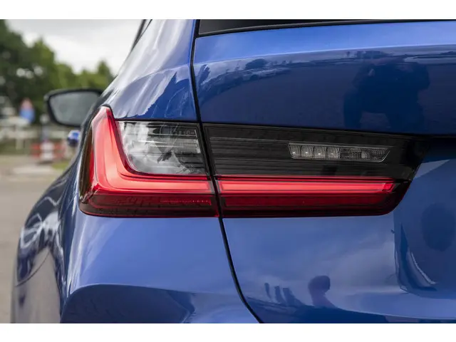 BMW M3 3-serie Touring xDrive Competition 2023 Benzine 65