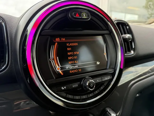 MINI Countryman Mini 1.5 One 2017 Benzine 24