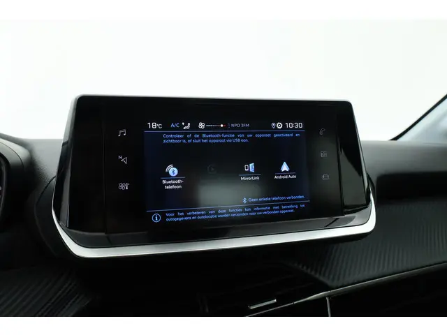 Peugeot 208 1.2 PureTech Active - Automaat 2022 Benzine 25