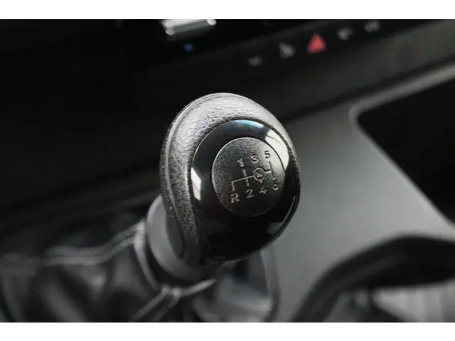 Mercedes-Benz Sprinter 317 CDI L2H2 2021 Diesel 47