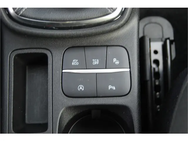 Ford Fiesta Titanium 5dr 125pk | 2018 Benzine 18