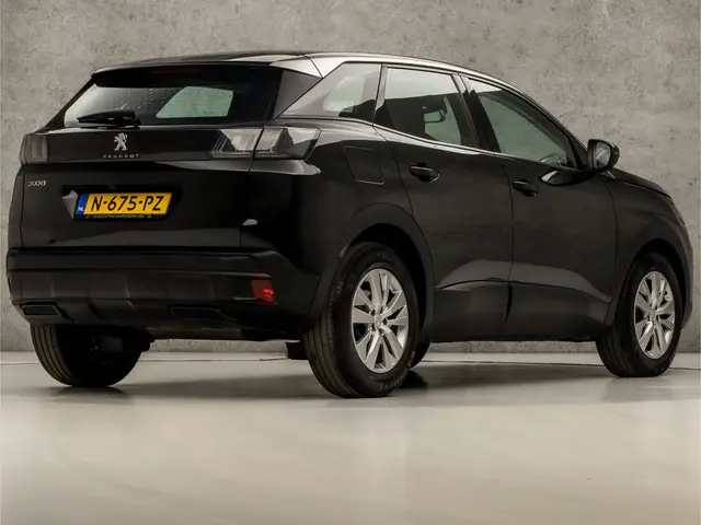 Peugeot 3008 1.2 PureTech Sport 2021 Benzine 5