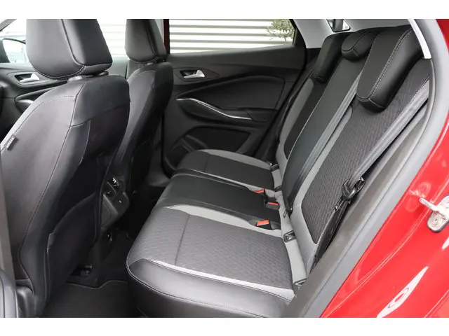 Opel Grandland X 1.2 Turbo Business Edition 2020 Benzine 10