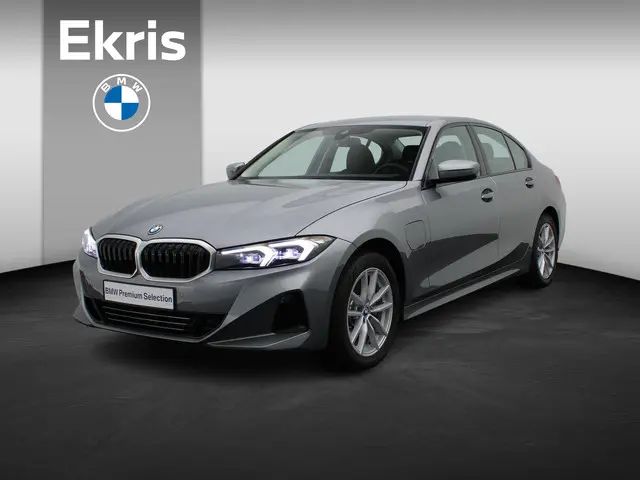 BMW 3 Serie Sedan 320e 2024 Hybride Benzine