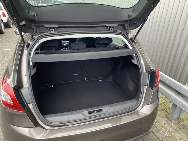 Peugeot 308 1.6 THP Blue Lease 2013 Benzine 14