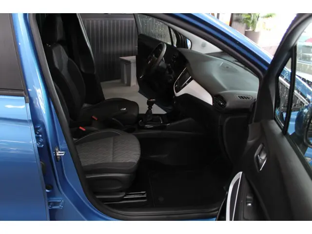 Opel Crossland X 1.2 T. Ed. 2020 2020 Benzine 19