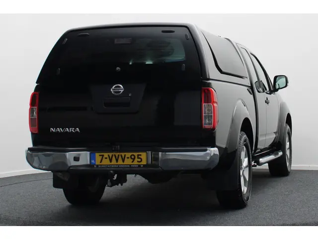 Nissan Navara 2.5 dCi SE King Cab 2014 Diesel 18