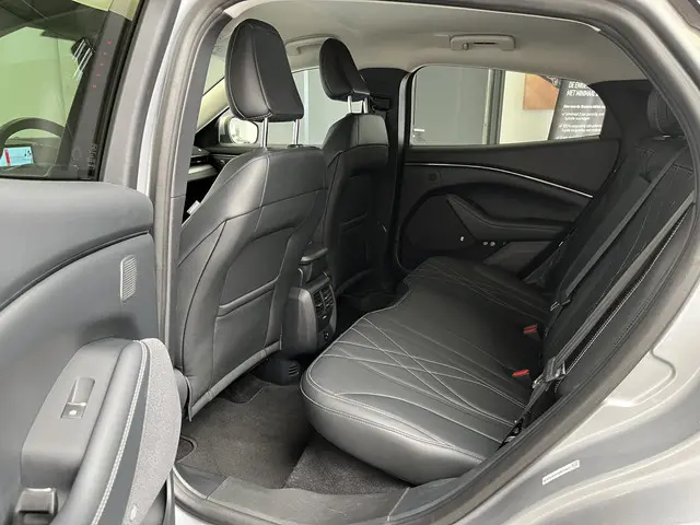 Ford Mustang Mach-E RWD 75 kWh 2021 Elektrisch 20