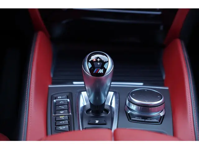 BMW X5 M 2017 Benzine 16