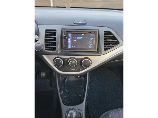 Kia Picanto 1.0 CVVT ISG*Navi 2013 Benzine 13