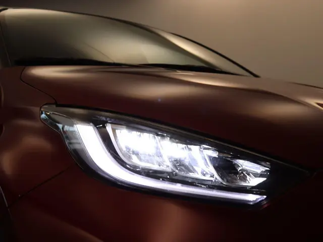 Toyota Yaris 1.5 Hybrid Executive 2020 Hybride Benzine 18