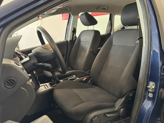 Mercedes-Benz A-Klasse 160 BlueEFFICIENCY 2012 Benzine 9