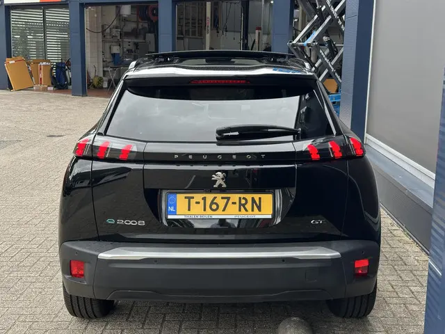 Peugeot e-2008 EV GT Pack 136 PK 2022 Elektrisch 5