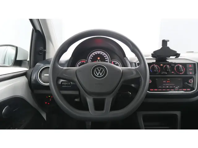 Volkswagen up! 1.0 65pk 2024 Benzine 21