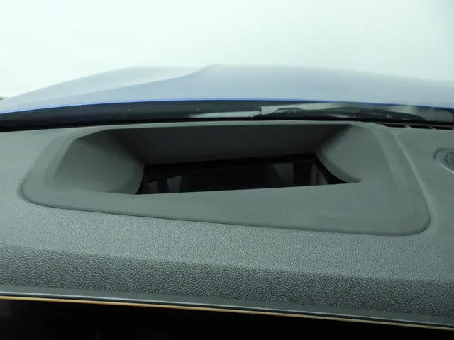 BMW 3 Serie Sedan 330d xDrive 2024 Diesel 18