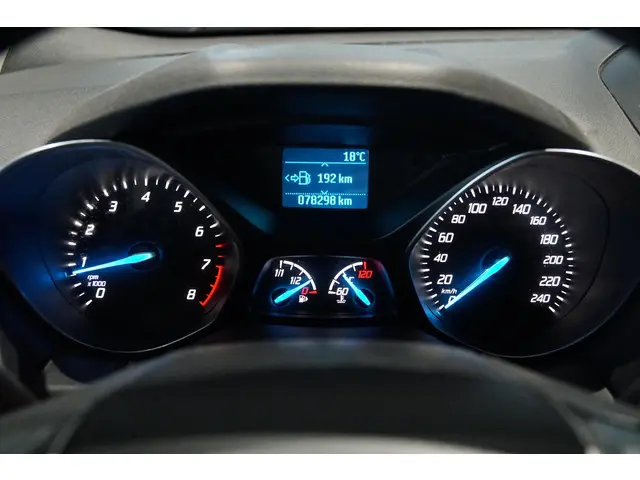 Ford Kuga 1.5 2015 Benzine 16
