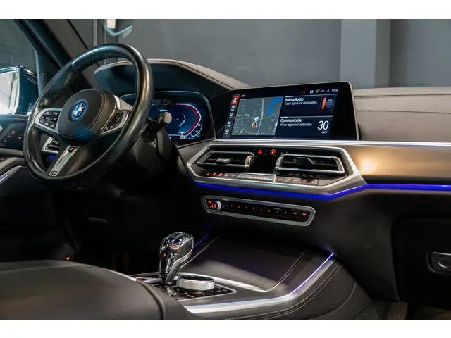 BMW X5 xDrive45e High Executive 2022 Hybride Benzine 5