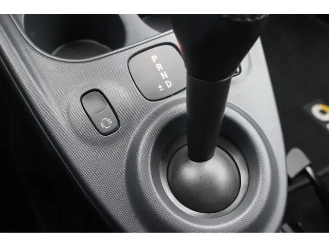 Smart Forfour 1.0 Turbo Pure 2015 Benzine 25