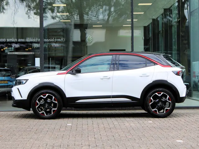 Opel Mokka 1.2 Level 4 2023 Benzine 11