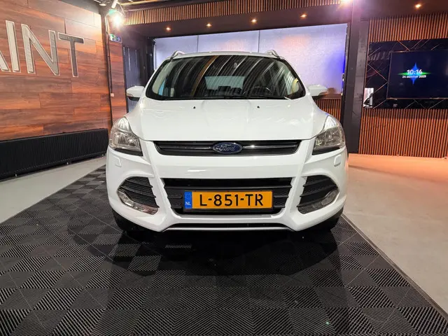 Ford Kuga | 1.5 Titanium | 2016 Benzine 18