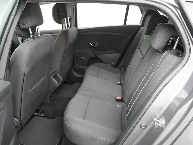 Renault Mégane Estate 1.2 TCe Collection 2013 Benzine 10