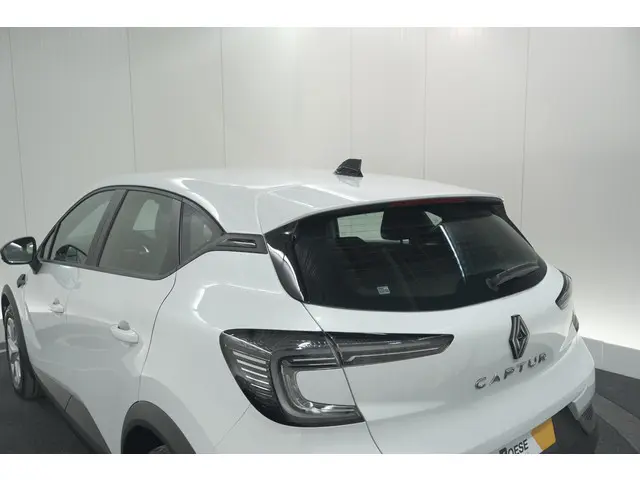 Renault Captur Mild Hybrid 160 Evolution 2024 Benzine 22