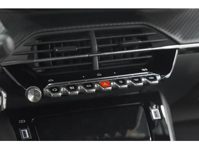 Peugeot 2008 PureTech 100 Allure 2024 Benzine 46