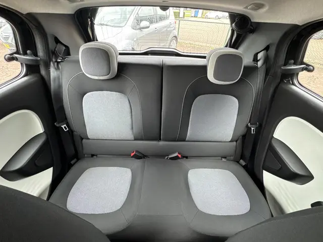 Renault Twingo 1.0 SCe Collection 2015 Benzine 21