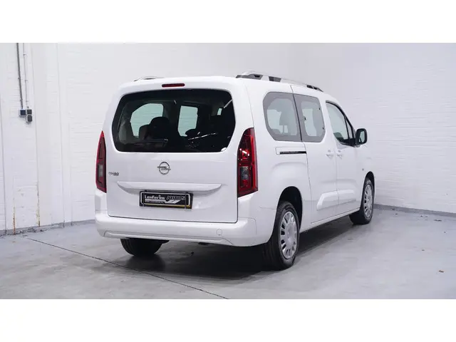 Opel Combo Tour 1.2 Turbo L2H1 Edition 7p. 2020 Benzine 10