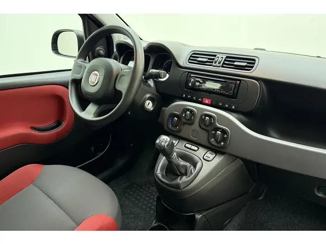 Fiat Panda 0.9 TwinAir Edizione Cool 2015 Benzine 10
