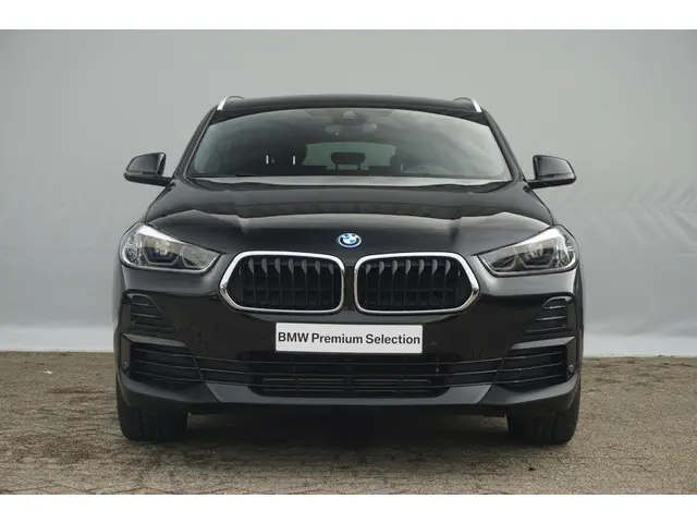 BMW X2 xDrive25e 2023 Hybride Benzine 3