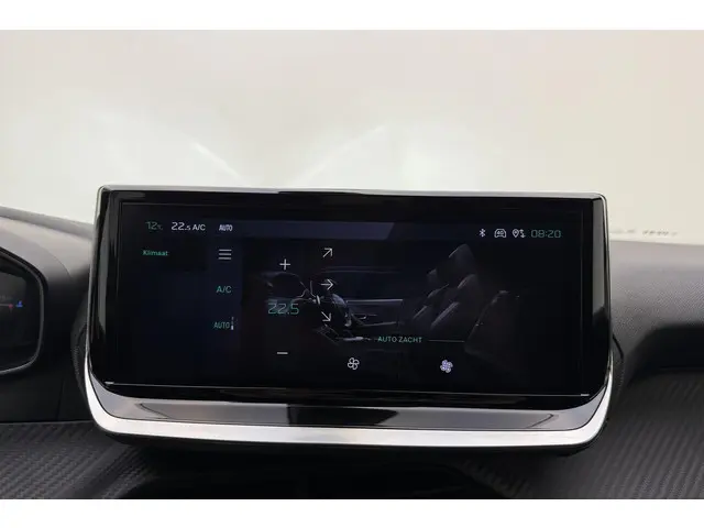 Peugeot 2008 1.2T 130pk Automaat Allure 2024 Benzine 23