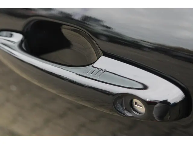 Ford Kuga 2.5 FHEV ST-Line 2024 Hybride Benzine 38