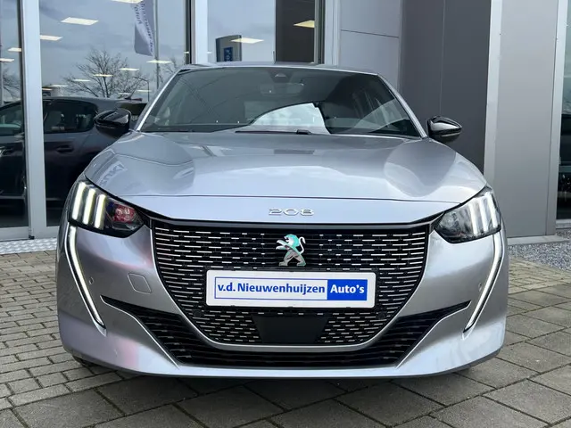 Peugeot e-208 EV GT 50 kWh 2020 Elektrisch 3