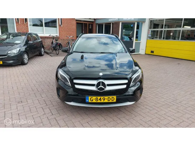 Mercedes-Benz GLA 180 Ambition 2017 Benzine 8