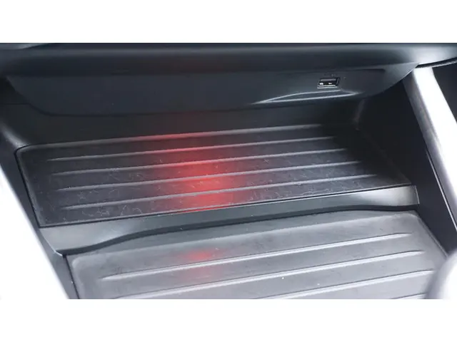 BMW X3 xDrive 20i 184pk M-Sport 2017 Benzine 33