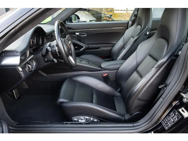 Porsche 911 3.8 Turbo S 2016 Benzine 12