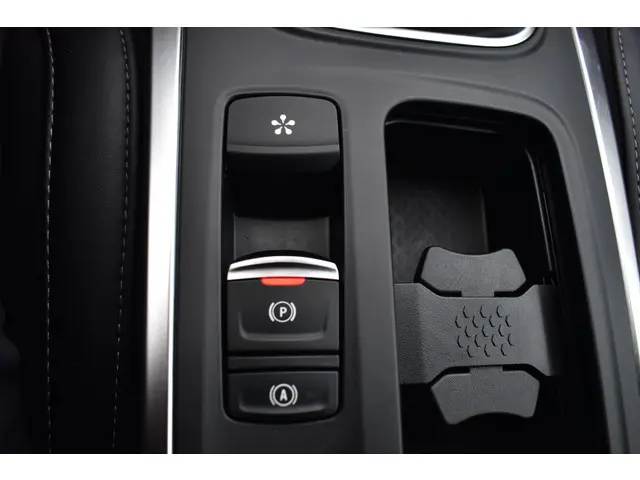 Renault Mégane Estate TCe 140 EDC Techno 2023 Benzine 23