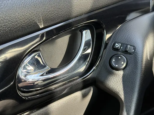 Nissan QASHQAI 1.6 Tekna 2015 Benzine 27